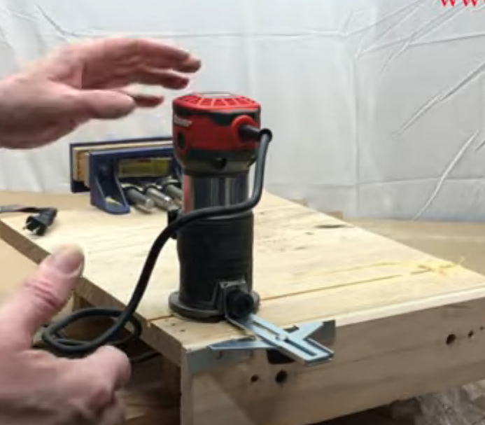 Harbor Freight Bauer 6.5 Amp Compact Router Setup and Review Trim Router